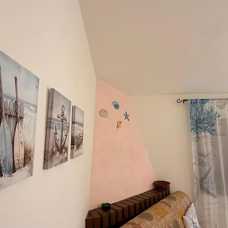 Standard Next To The * Isola Rossa (Sassari)